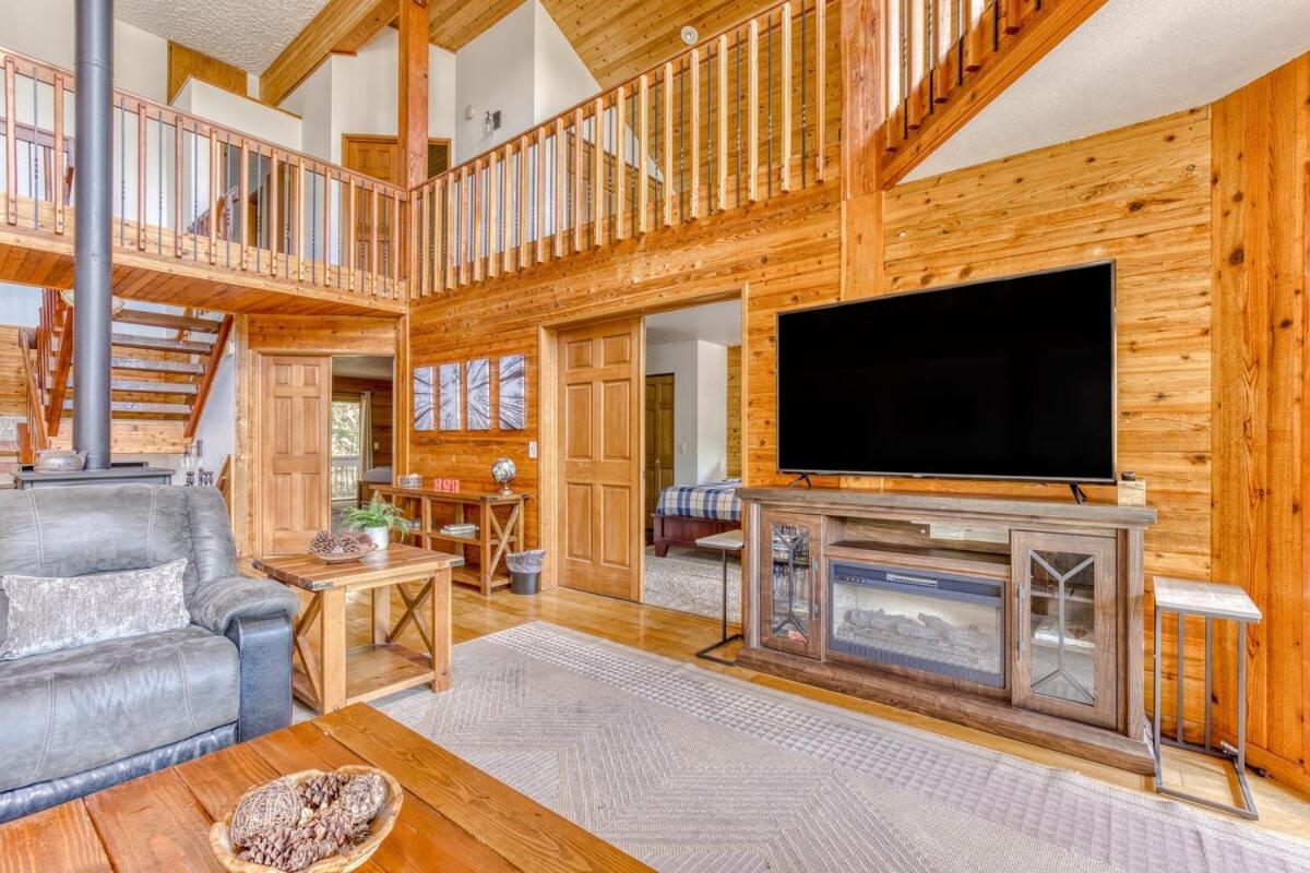 Great Blue Lodge - Spacious Ski Lodge, Hot Tub, Sauna, Game Room & More Government Camp Exterior foto