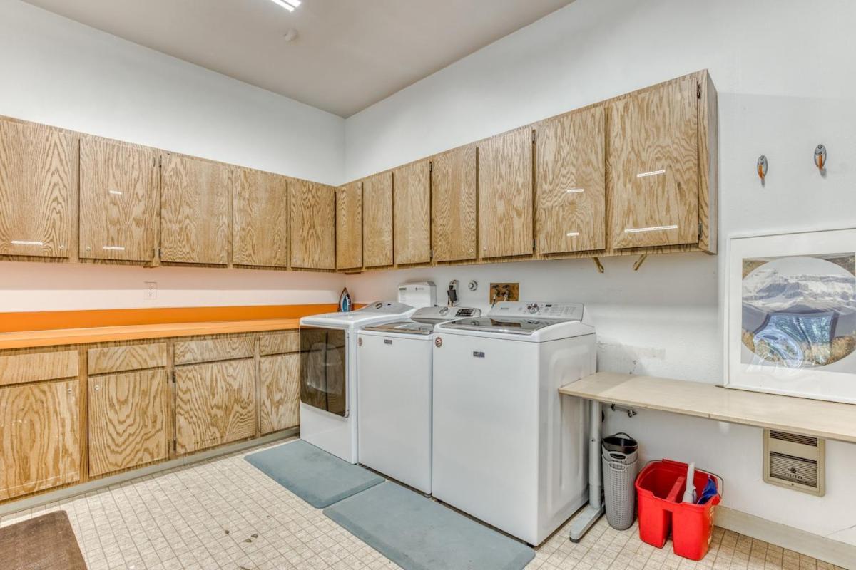 Great Blue Lodge - Spacious Ski Lodge, Hot Tub, Sauna, Game Room & More Government Camp Exterior foto