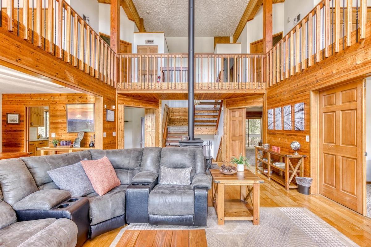 Great Blue Lodge - Spacious Ski Lodge, Hot Tub, Sauna, Game Room & More Government Camp Exterior foto