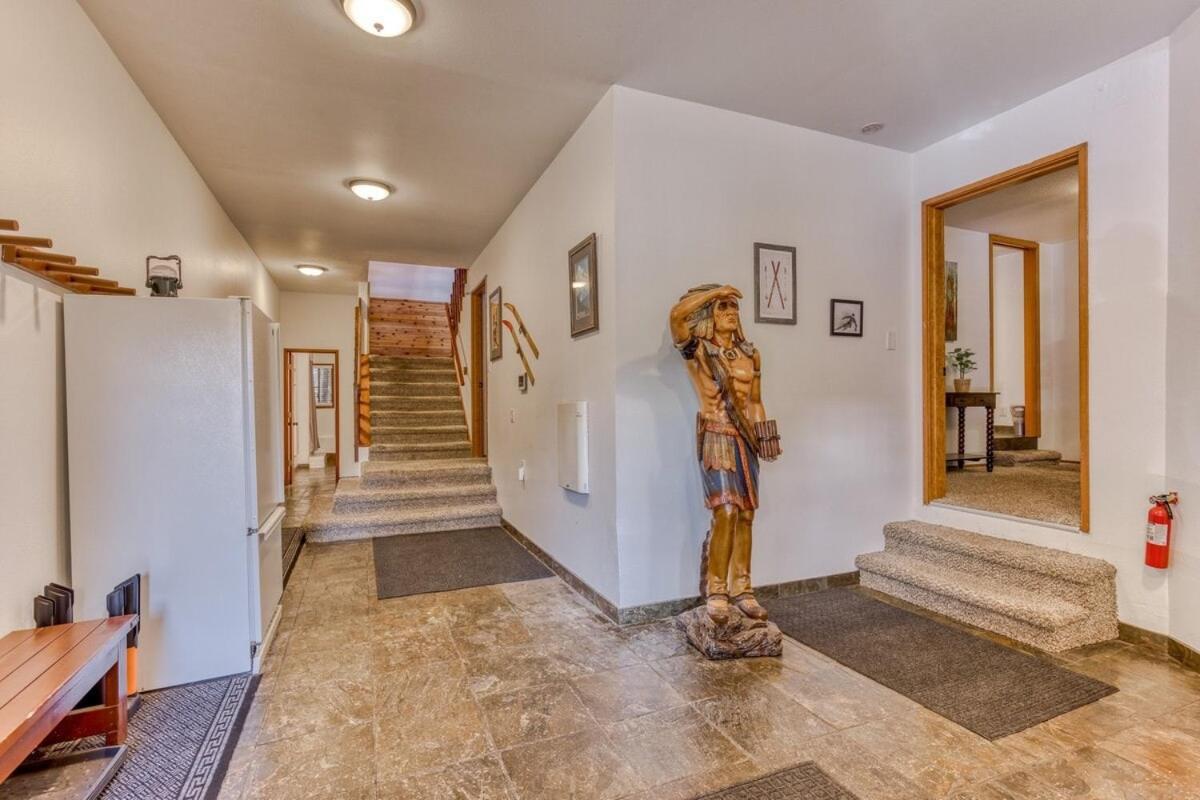 Great Blue Lodge - Spacious Ski Lodge, Hot Tub, Sauna, Game Room & More Government Camp Exterior foto