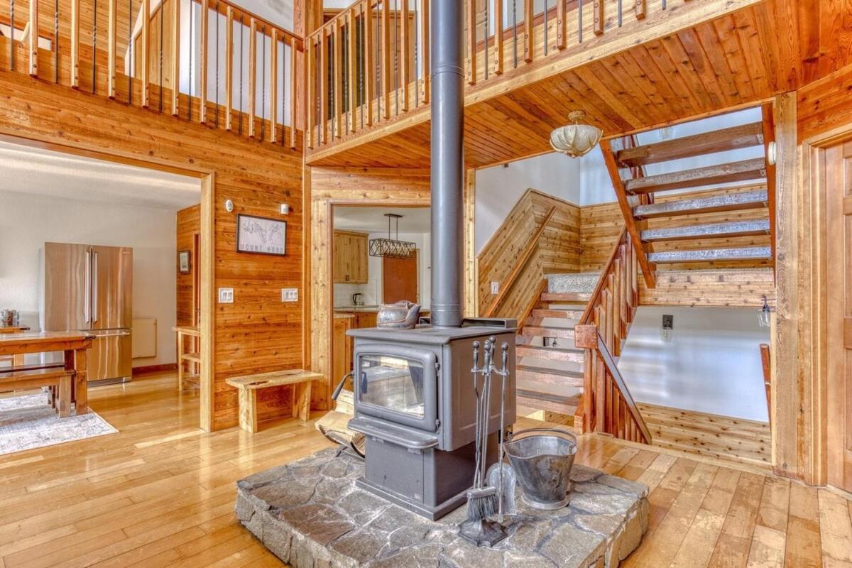Great Blue Lodge - Spacious Ski Lodge, Hot Tub, Sauna, Game Room & More Government Camp Exterior foto